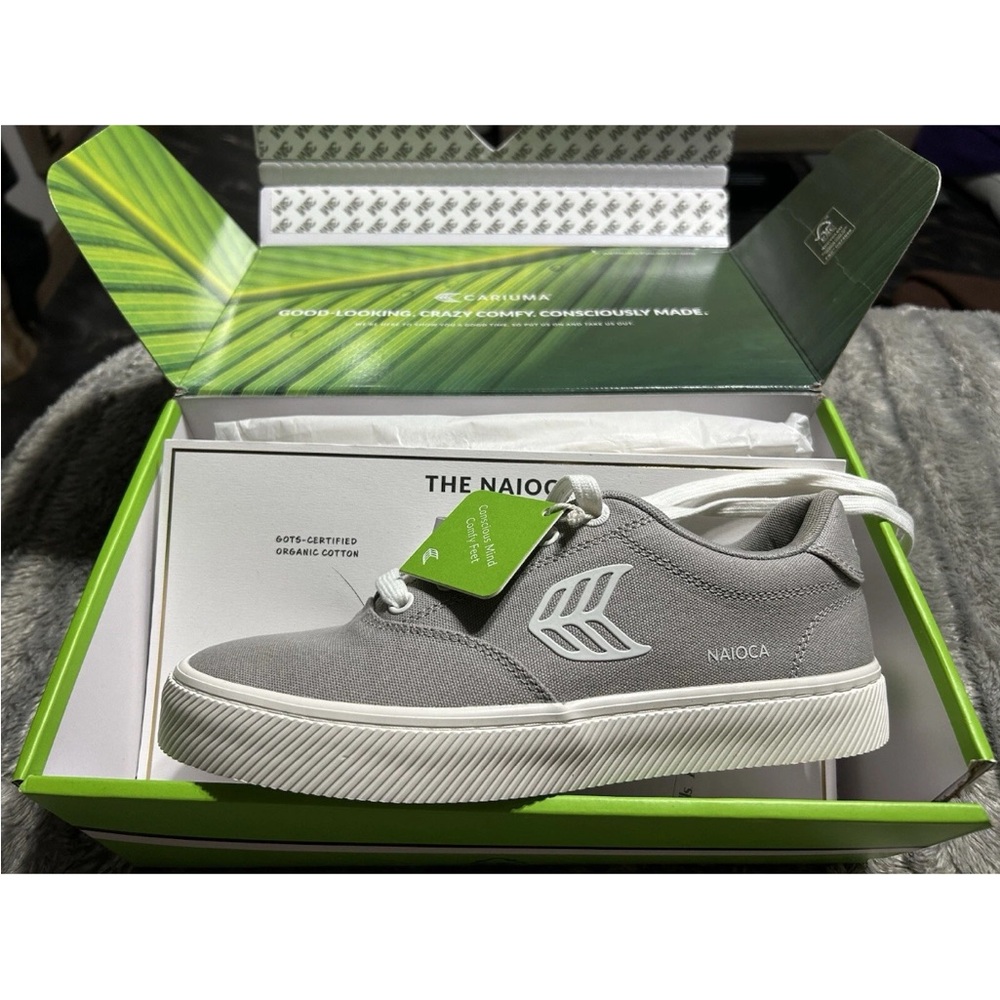 Cariuma NAIOCA Men’s 7.5 Women’s 9